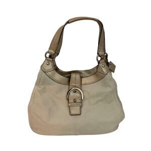 Coach Soho Leather Lynn Hobo Bag Purse Ivory Gold F17092